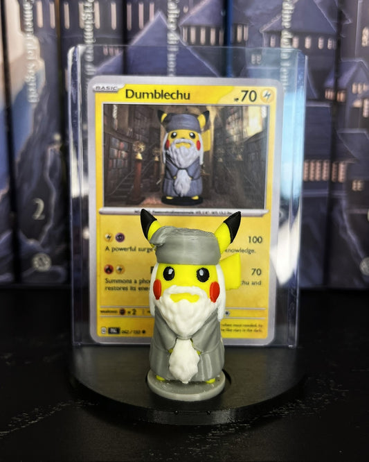Dumblechu – Pikachu Albus Silente con carta personalizzata e base d’esposizione